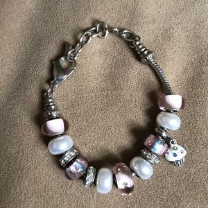 Bella Perlini charm style bracelet